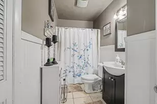 2637 Lucerne Dr, Jackson, MI 49201 - Photo 13