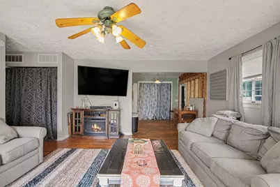 2637 Lucerne Drive, Jackson, MI 49201 - Photo 3