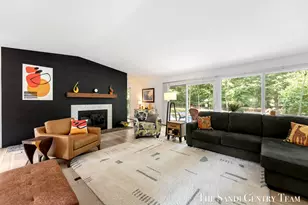 1190 Harbor Point Dr, Norton Shores, MI 49441 - Photo 11