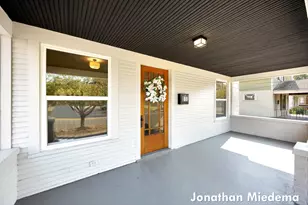 816 Richmond St NW, Grand Rapids, MI 49504 - Photo 5