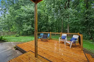 2161 Wild Cherry Ln, Kalamazoo, MI 49009 - Photo 21