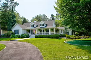4612 Forest Ln, Holland, MI 49423 - Photo 1