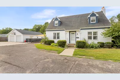 20 N 27th Street N, Battle Creek, MI 49015 - Photo 1