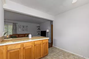 955 Veto St NW, Grand Rapids, MI 49504 - Photo 5