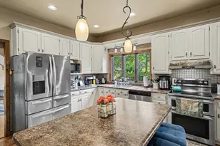 2211 Morton Ave, Saint Joseph, MI 49085 - Photo 11