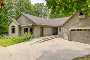 8047 Kraft Ave SE, Caledonia, MI 49316 - Photo 3