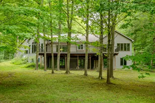 8047 Kraft Ave SE, Caledonia, MI 49316 - Photo 5