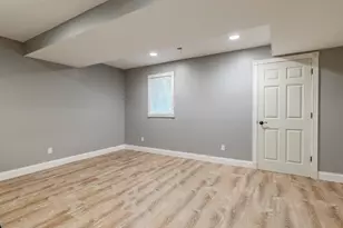 8047 Kraft Ave SE, Caledonia, MI 49316 - Photo 33