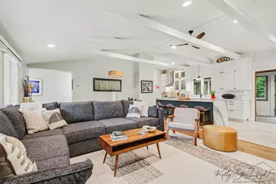 818 Iroquois Drive SE, Grand Rapids, MI 49506 - Photo 7