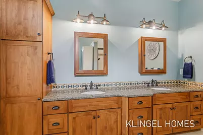 16260 Woodvale Boulevard #34, Spring Lake, MI 49456 - Photo 15