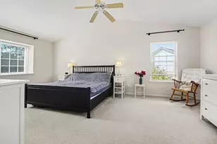 2225 Green Valley Ct, Ann Arbor, MI 48103 - Photo 15