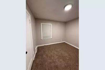 8518 Sussex Street, Detroit, MI 48228 - Photo 11