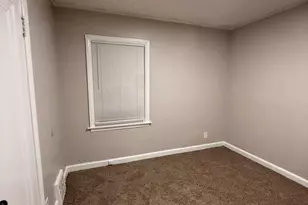 8518 Sussex St, Detroit, MI 48228 - Photo 11