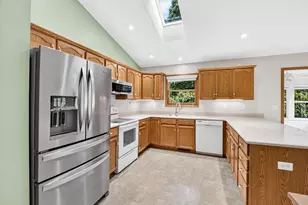 9811 Fort Myers Pkwy, Portage, MI 49002 - Photo 9