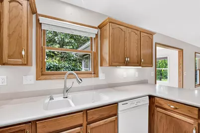 9811 Fort Myers Parkway, Portage, MI 49002 - Photo 7