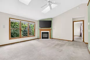 9811 Fort Myers Pkwy, Portage, MI 49002 - Photo 5