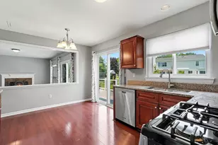 921 Whittier Dr, Canton, MI 48187 - Photo 19