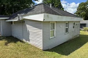 141 Goodell St, Colon, MI 49040 - Photo 1