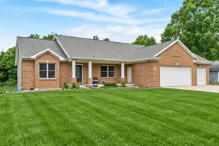 12189 White Pine Dr, Allendale, MI 49401 - Photo 3