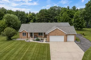 12189 White Pine Dr, Allendale, MI 49401 - Photo 43