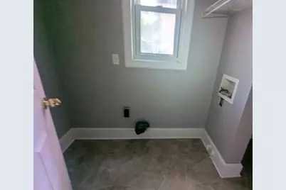 223 Woodlawn Avenue, Lansing, MI 48910 - Photo 7