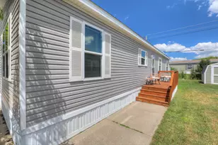 3496 Meadow Lark Ln, Zeeland, MI 49464 - Photo 5