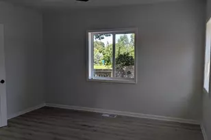 745 Sunnyside Dr, Cadillac, MI 49601 - Photo 15