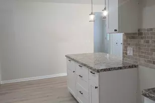 745 Sunnyside Dr, Cadillac, MI 49601 - Photo 9