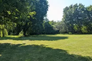 745 Sunnyside Dr, Cadillac, MI 49601 - Photo 3