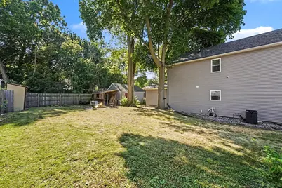 1250 Ford Avenue NE, Grand Rapids, MI 49505 - Photo 19