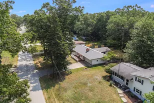 2375 Southwood Ave, Muskegon, MI 49441 - Photo 9