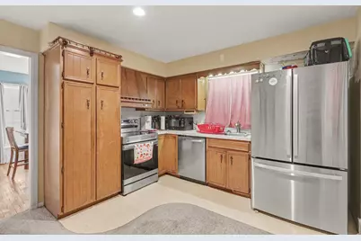 244 S Waverly Road, Holland, MI 49423 - Photo 9