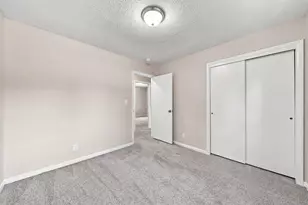3012 John Glenn Dr, Jackson, MI 49201 - Photo 17