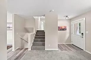 3012 John Glenn Dr, Jackson, MI 49201 - Photo 9
