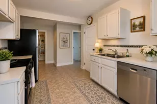 1520 Quarry Ave NW, Grand Rapids, MI 49504 - Photo 7