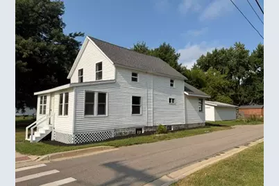 335 S Pleasant Street, Watervliet, MI 49098 - Photo 33