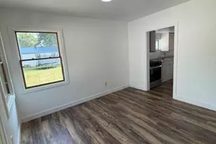 335 S Pleasant St, Watervliet, MI 49098 - Photo 11