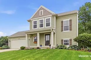 4770 Hidden Highland Dr NE, Rockford, MI 49341 - Photo 3