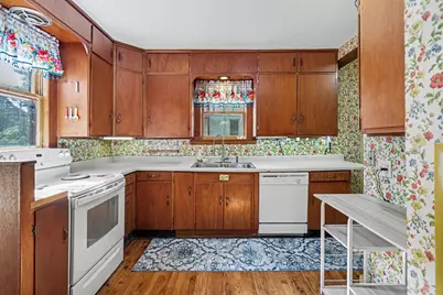 715 East Street, Three Rivers, MI 49093 - Photo 7