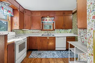 715 East St, Three Rivers, MI 49093 - Photo 7