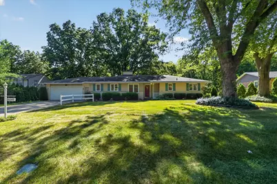 8047 Oak Hill Drive, Kalamazoo, MI 49009 - Photo 3