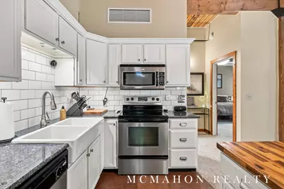 940 Monroe Avenue NW #307, Grand Rapids, MI 49503 - Photo 3