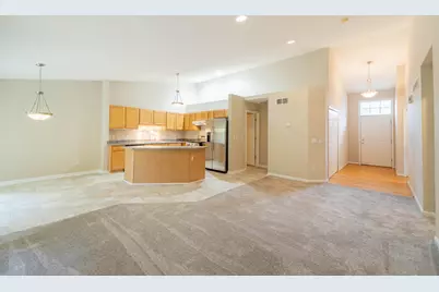 23706 W Lake Circle #36, Brownstown, MI 48183 - Photo 7