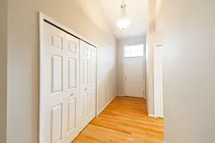 23706 W Lake Cir, Brownstown, MI 48183 - Photo 3