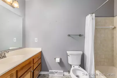 128 Collindale Avenue NW, Grand Rapids, MI 49504 - Photo 21