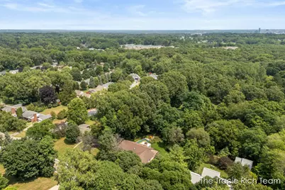 128 Collindale Avenue NW, Grand Rapids, MI 49504 - Photo 51