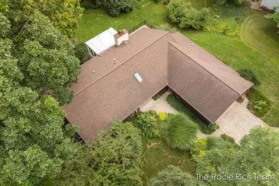128 Collindale Avenue NW, Grand Rapids, MI 49504 - Photo 41