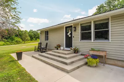 1261 Maple Lane, Brooklyn, MI 49230 - Photo 5