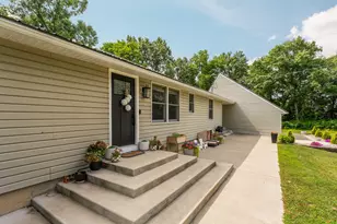 1261 Maple Ln, Brooklyn, MI 49230 - Photo 9