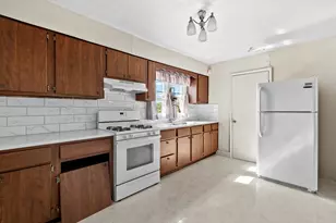 87 Wilkes St, Battle Creek, MI 49037 - Photo 9